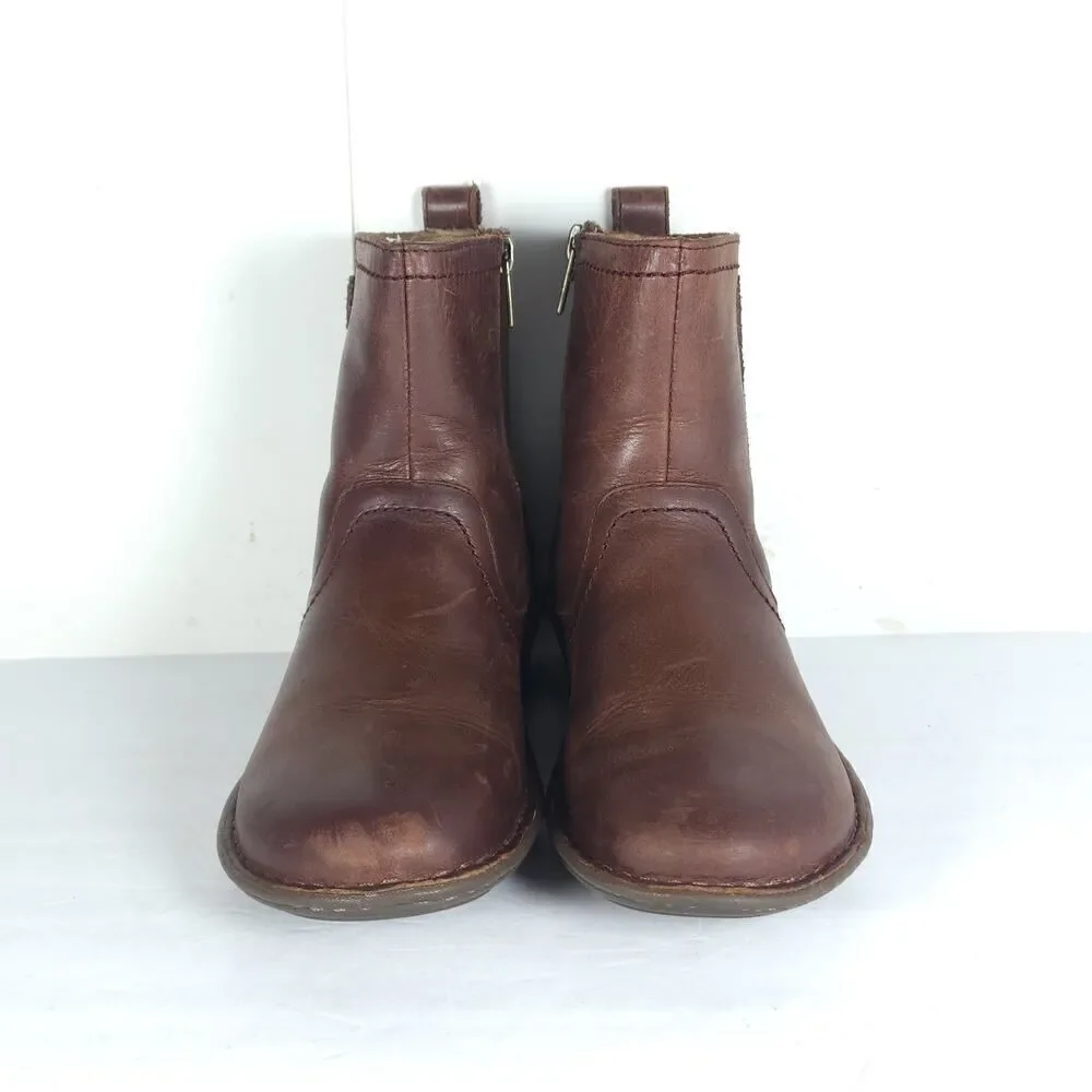 UGG Women's Neevah US6 Brown Leather Sheepskin Lined Side Zip Ankle Boots Bootie